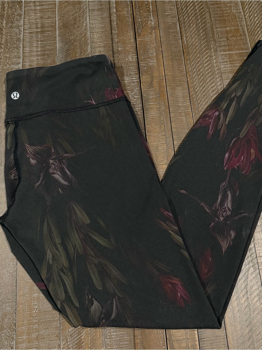 lululemon athletica Black Floral Mid-Rise Leggings